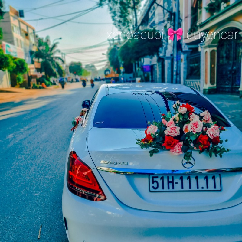Xe Cưới Mercedes C63 - Biển Số ngũ 11111 3