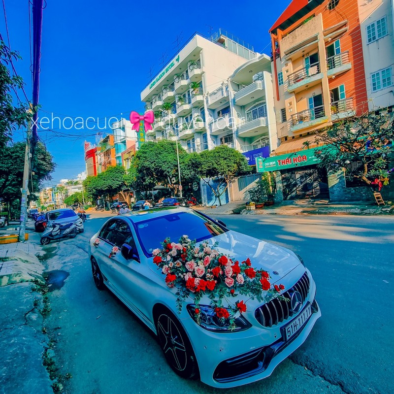 Xe Cưới Mercedes C63 - Biển Số ngũ 11111 4