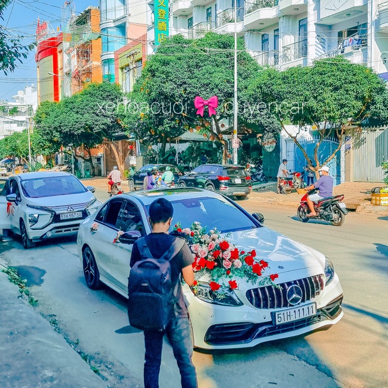 Xe Cưới Mercedes C63 - Biển Số ngũ 11111 2
