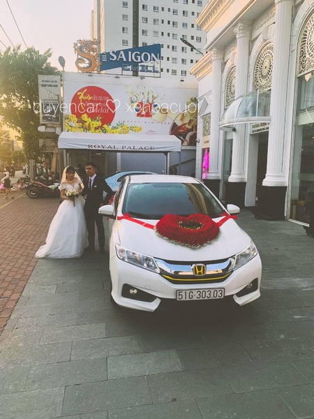 Xe Hoa Honda City Trắng Giá Rẻ 2