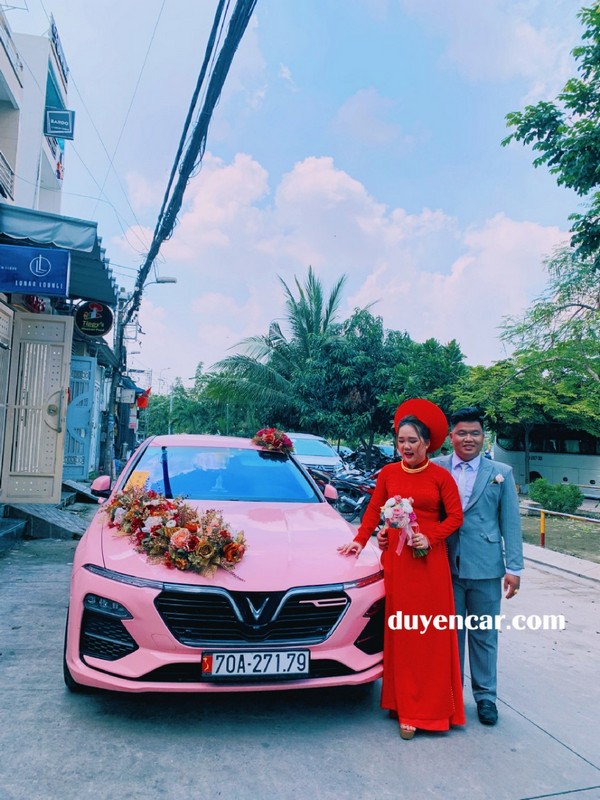 Xe hoa vinfast lux màu hồng - xehoacuoi 3