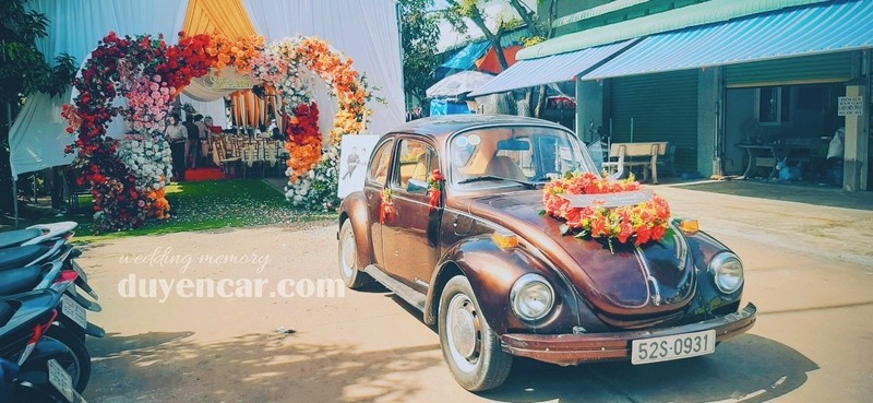 Xe Cưới Con Bọ Màu Nâu Cổ Điển 1
