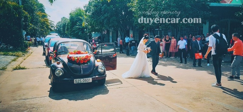 Xe Cưới Con Bọ Màu Nâu Cổ Điển 0