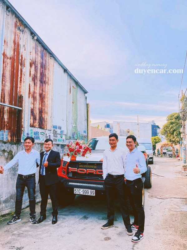 Xe rước dâu bán tải biển ngũ quý 99999 5
