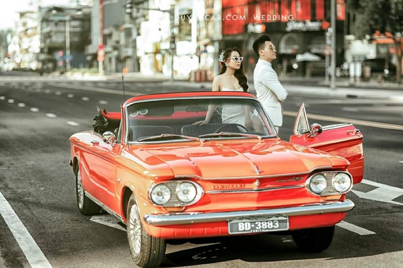 Thuê xe cổ điển mui trần - chụp hình 02 tiếng tại Xehoacuoi.vn 5