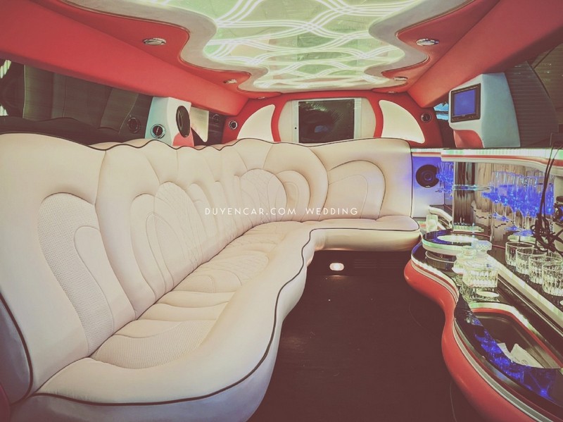 Cho thuê xe hoa siêu sang Hummer H3 Limousine - xehoacuoi.vn 7
