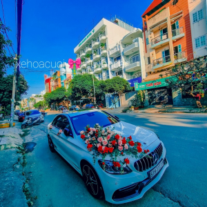 Xe Cưới Mercedes C63 - Biển Số ngũ 11111