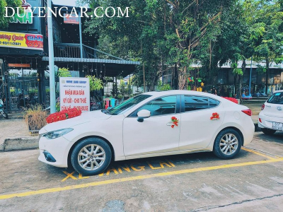 [6.8.2022] Cho thuê xe cưới madza 3 màu trắng rước dâu Tân Bình - Quận 12 - xehoacuoi