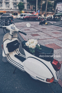 Vespa chụp hình cưới với xehoacuoi.vn