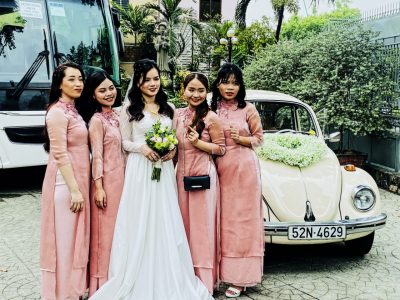 Xe Hoa Con Bọ Cổ Điển - và họ nhà gái - xehoacuoi